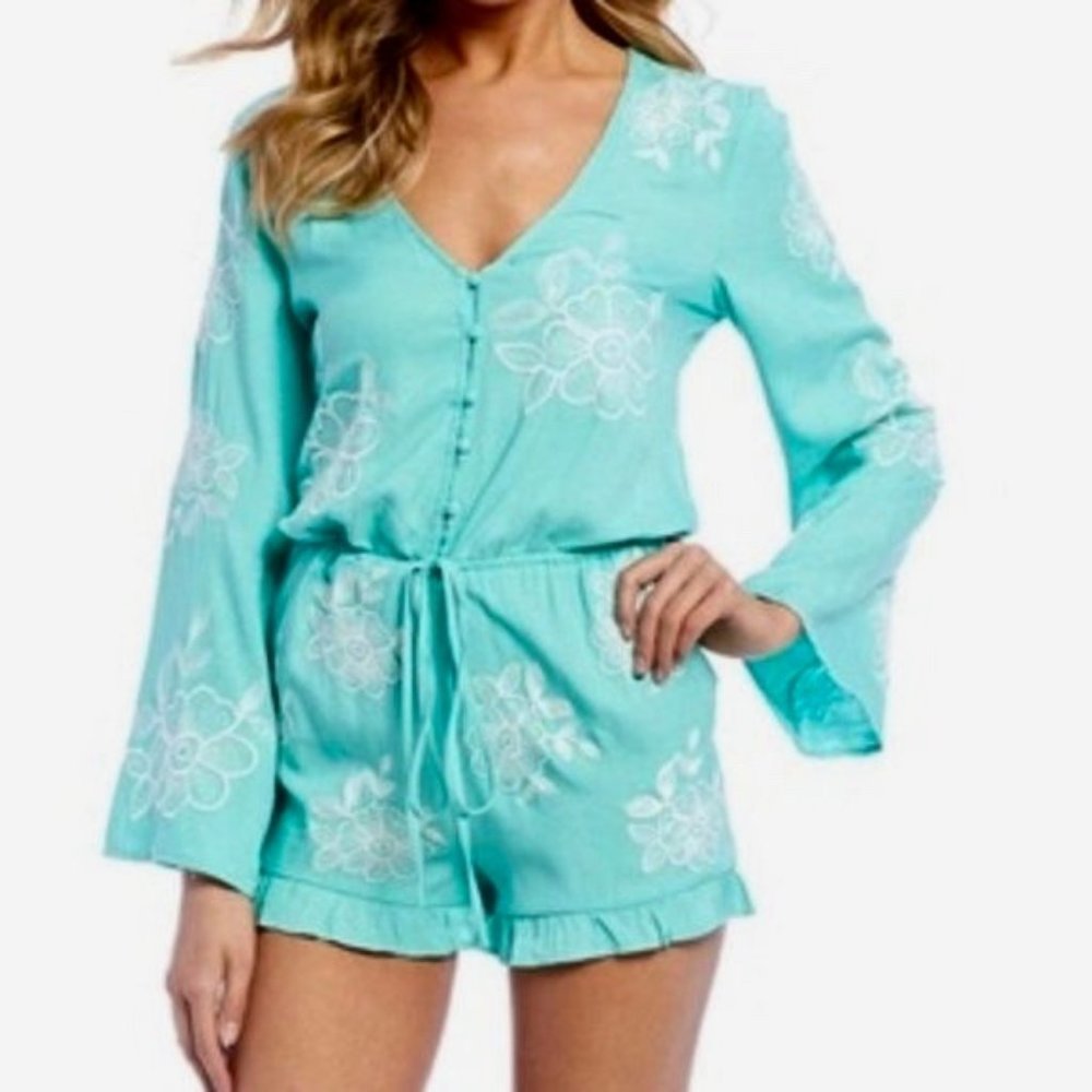 Chelsea & Violet Long Sleeve Embroidered Romper Sz XS